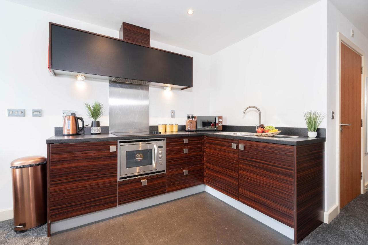 Studio Apartment - City Centre - Broad Street - Brindley Place - Wifi - Netflix - Smart Tv Birmingham Exterior photo